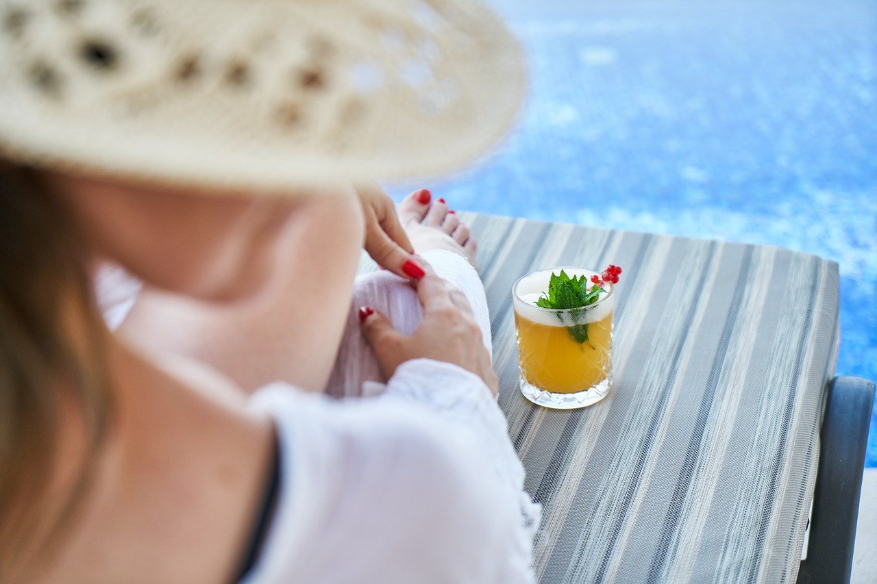 luxury yacht charter