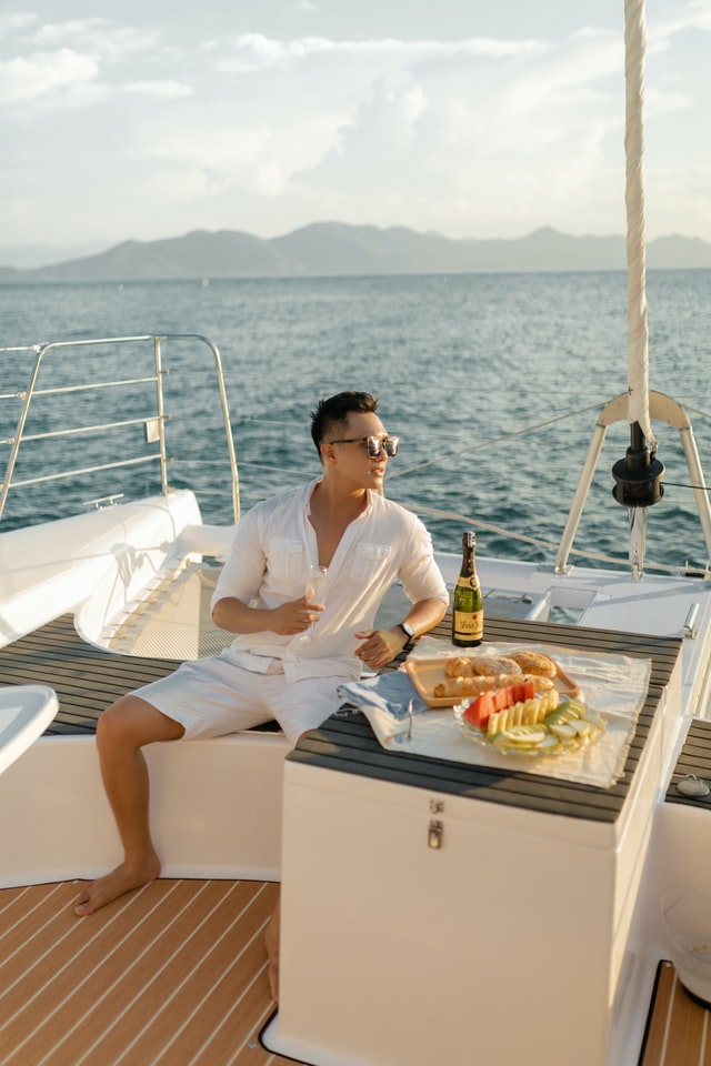 all inclusive yacht charter